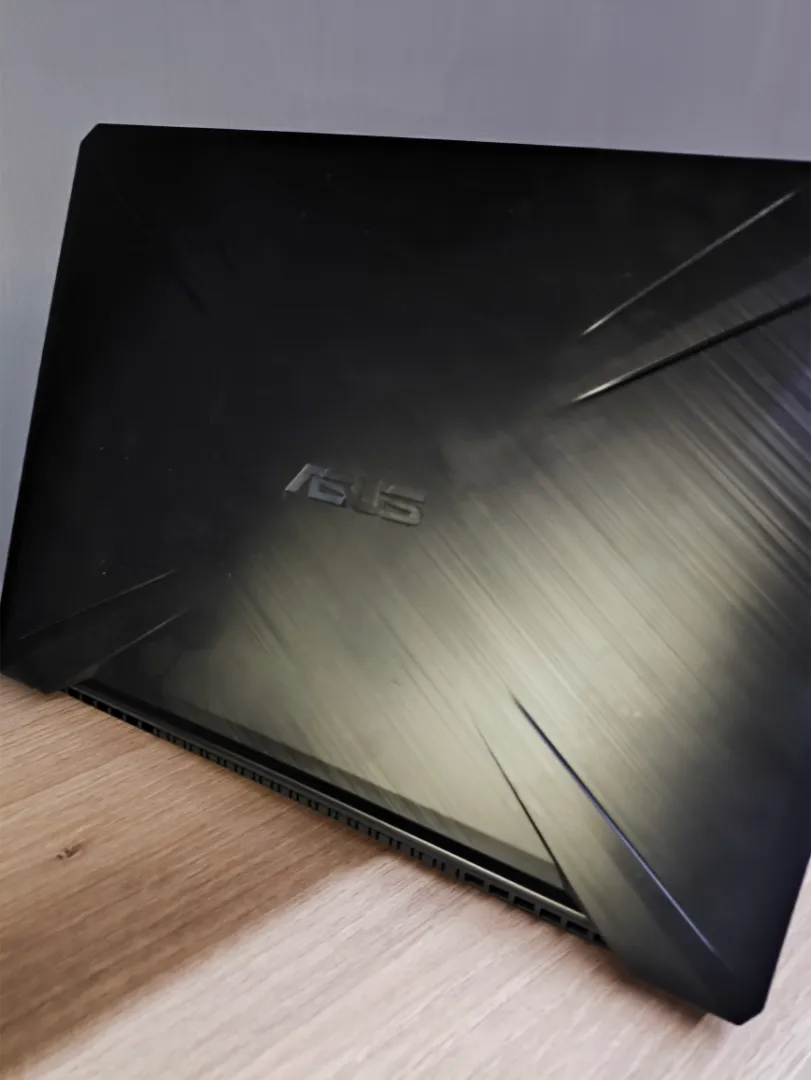 Asus ASUS TUF GAMING FX505 foto 3