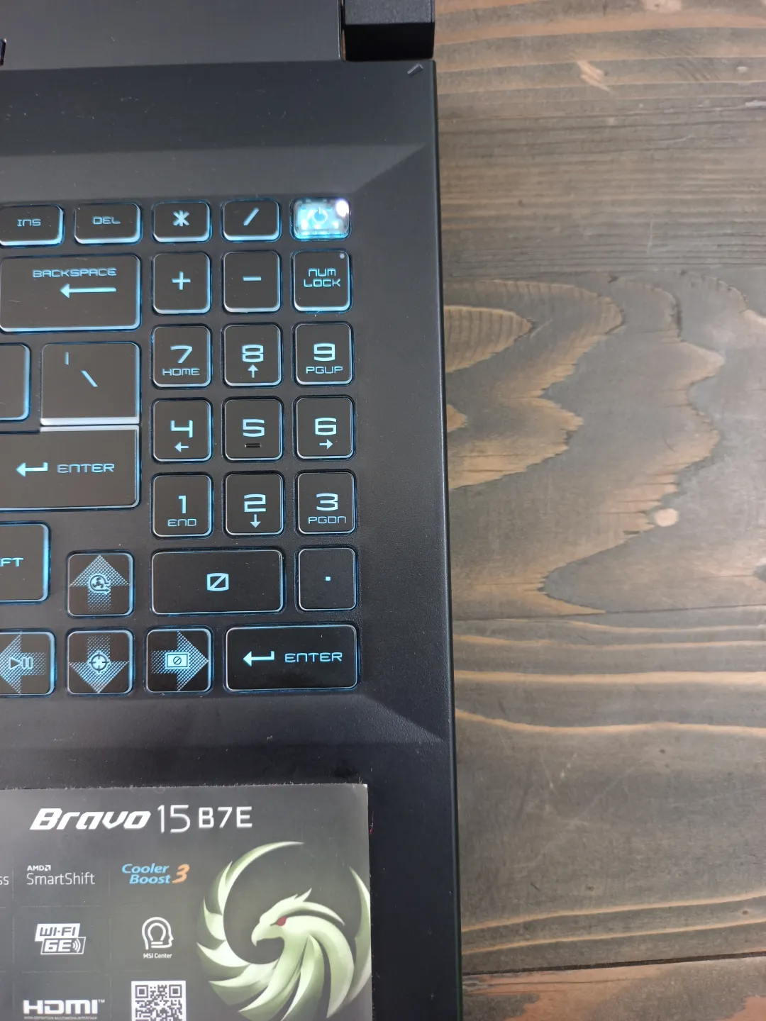 MSI Bravo 15 B7E foto 3