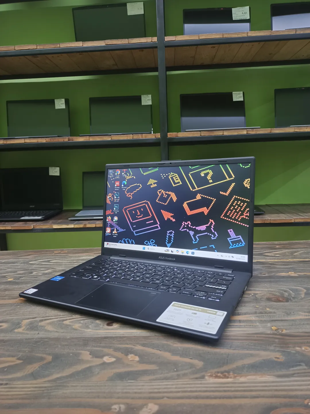 Asus Vivobook Go 14 foto 2