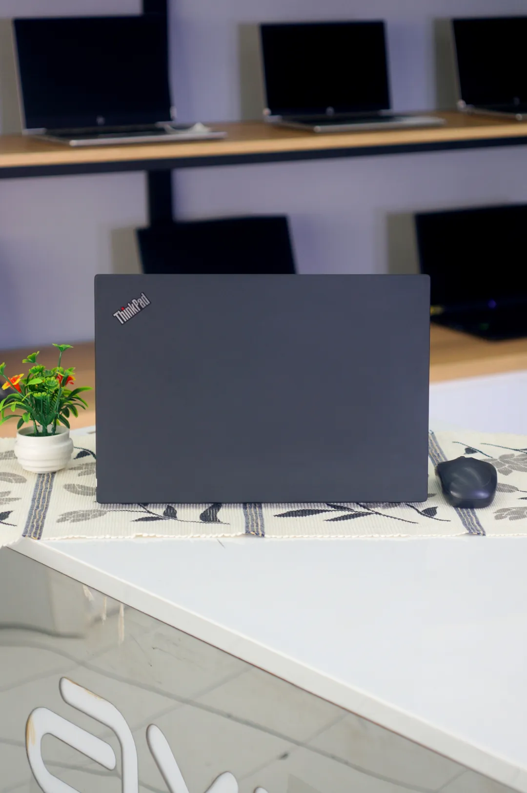 LENOVO THINKPAD T490 foto 4