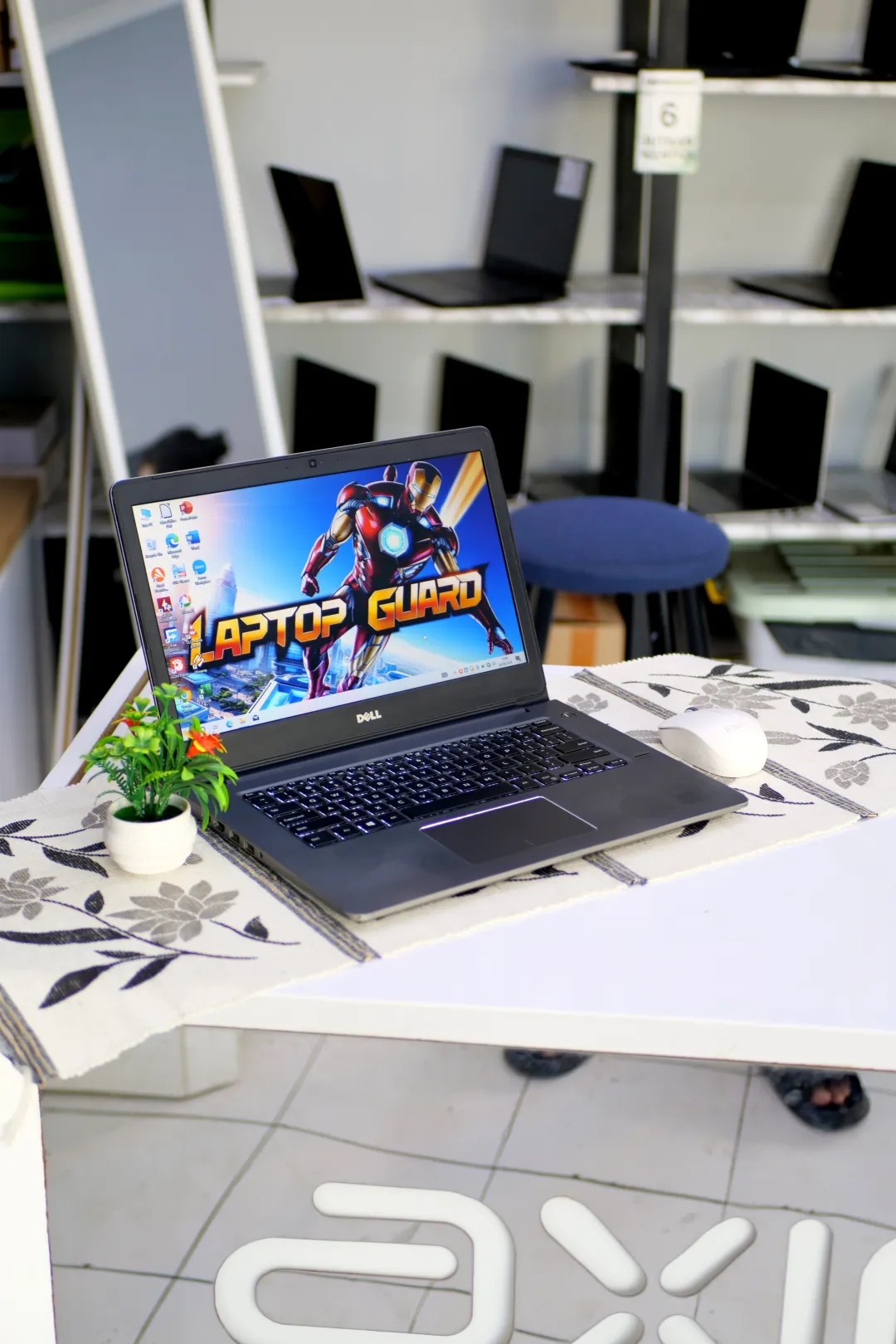 Dell VOSTRO 5468