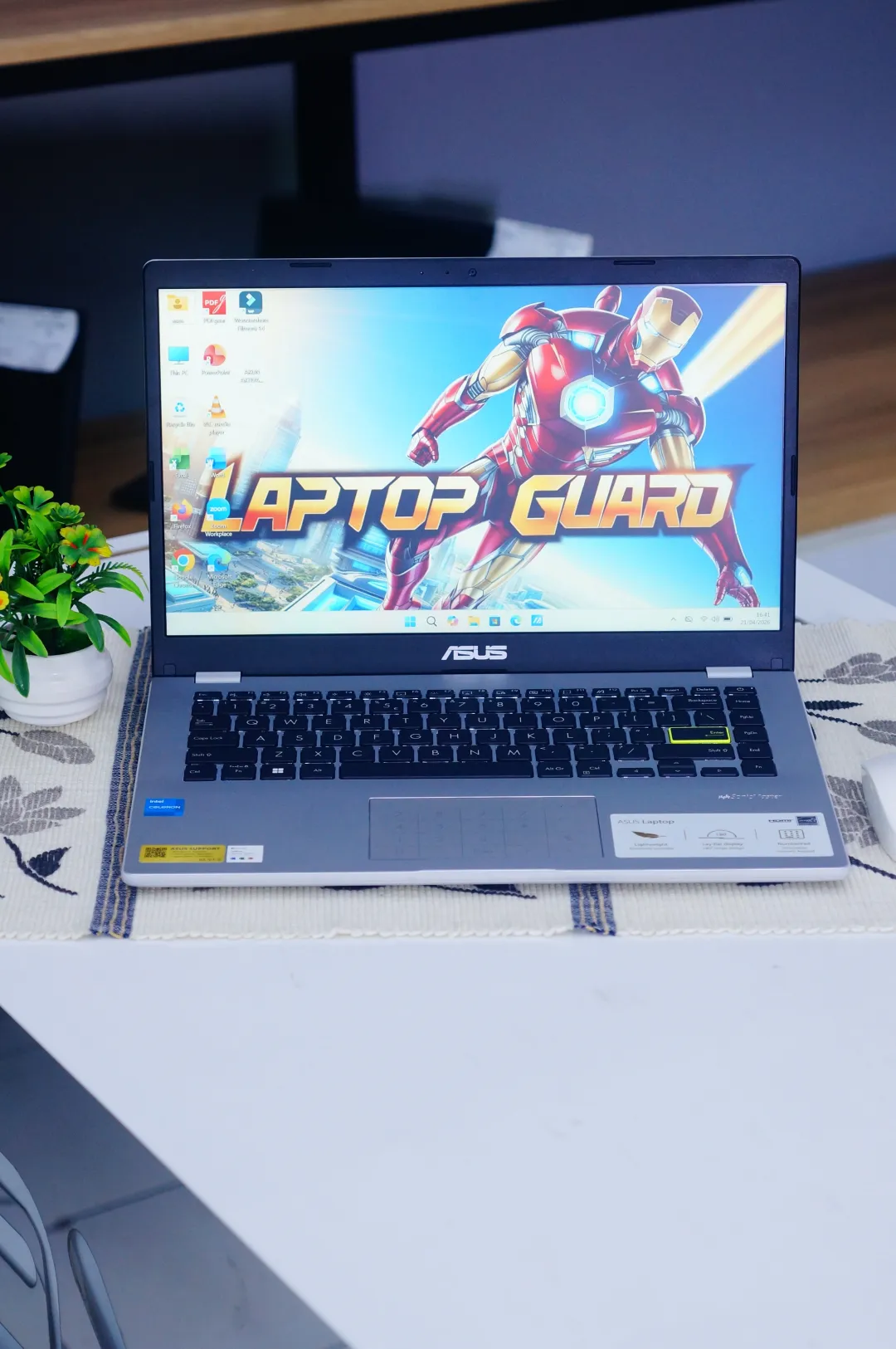 ASUS VIVOBOOK E410KA