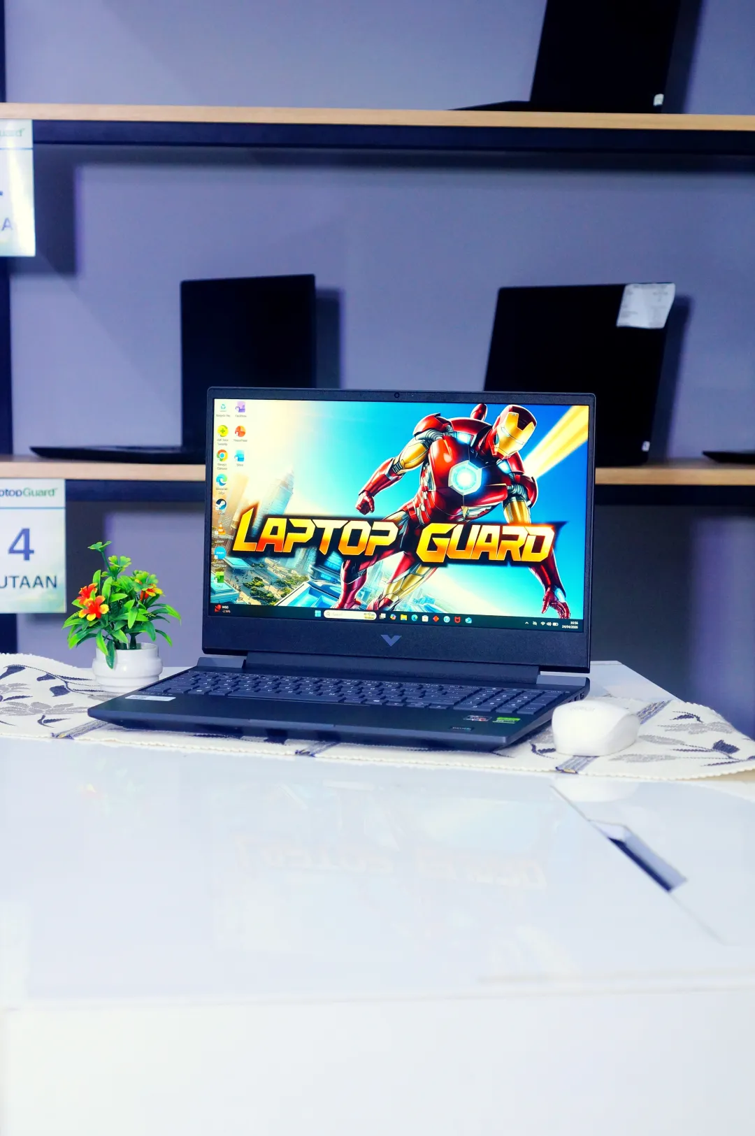 HP VICTUS 15-fb3744AX