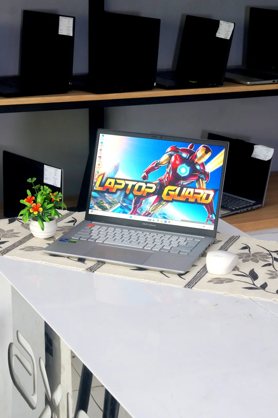 ASUS VIVOBOOK PRO 14X OLED N7400P