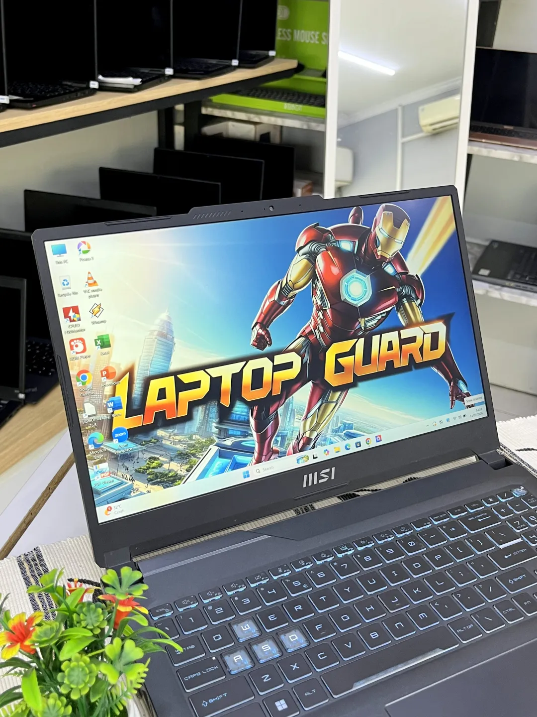 MSI CYBORG 15 A12V