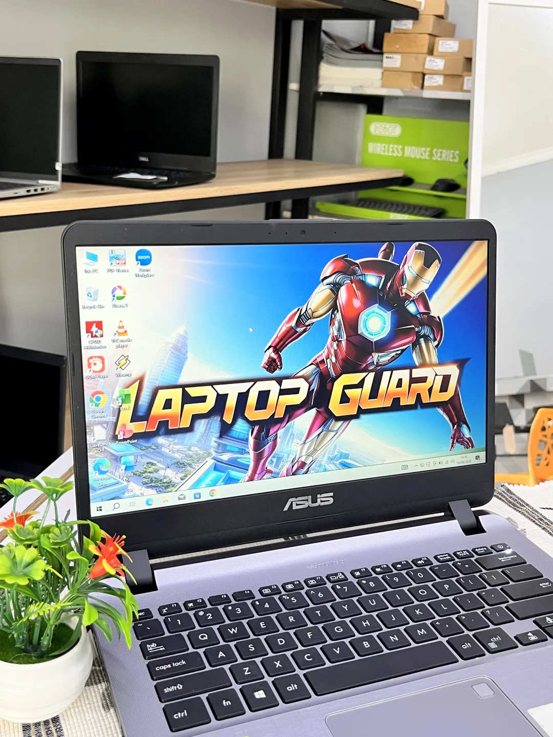 Asus VIVOBOOK A407U foto 2