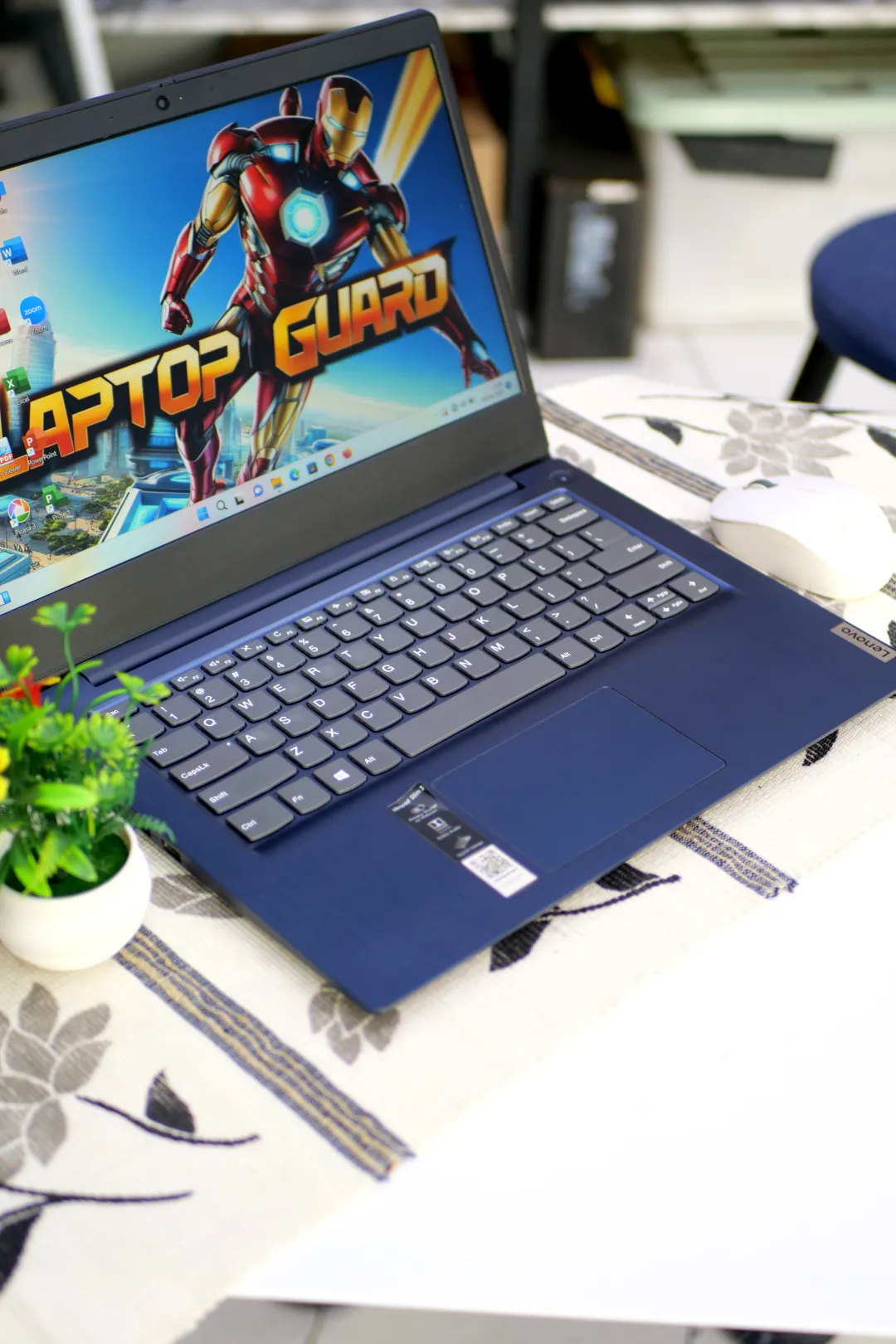 Lenovo IDEAPAD SLIM 3 14ARE05 foto 2