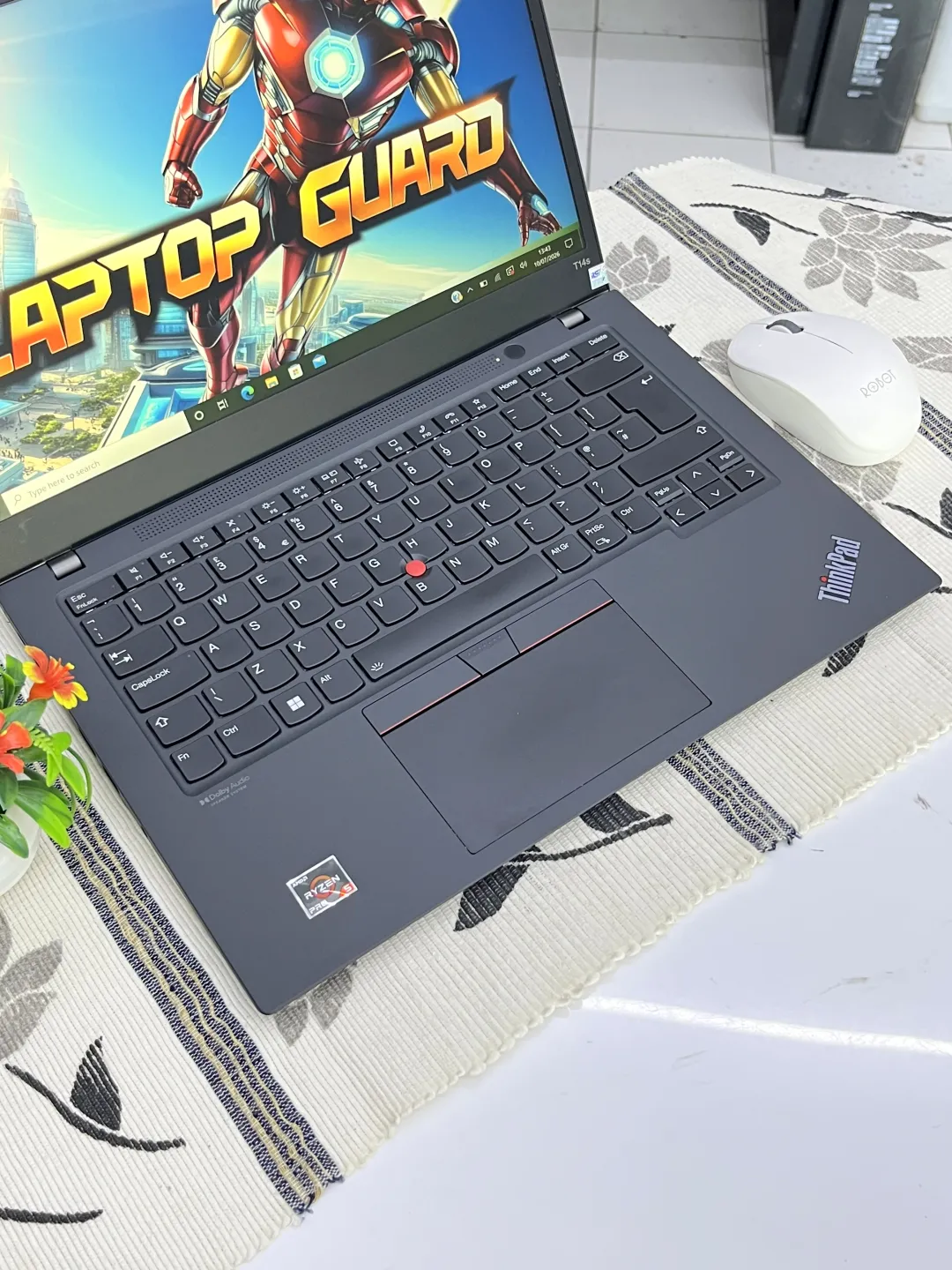 Lenovo THINKPAD T14S TOUCHSCREEN foto 2