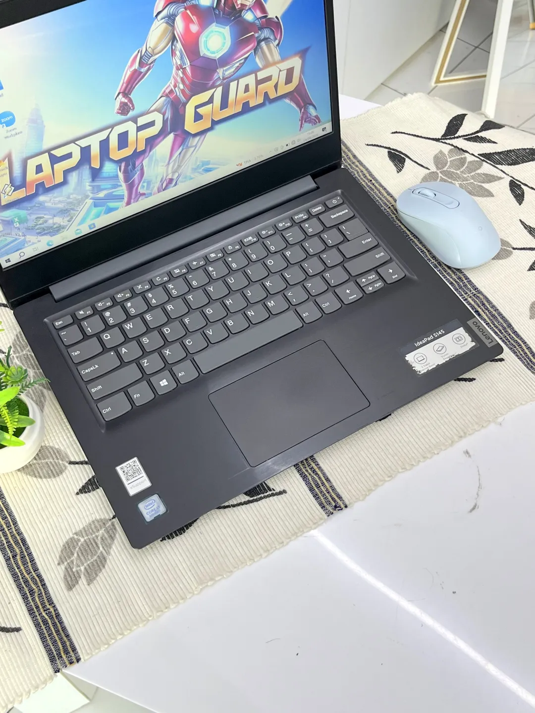 Lenovo IDEAPAD S145 foto 2