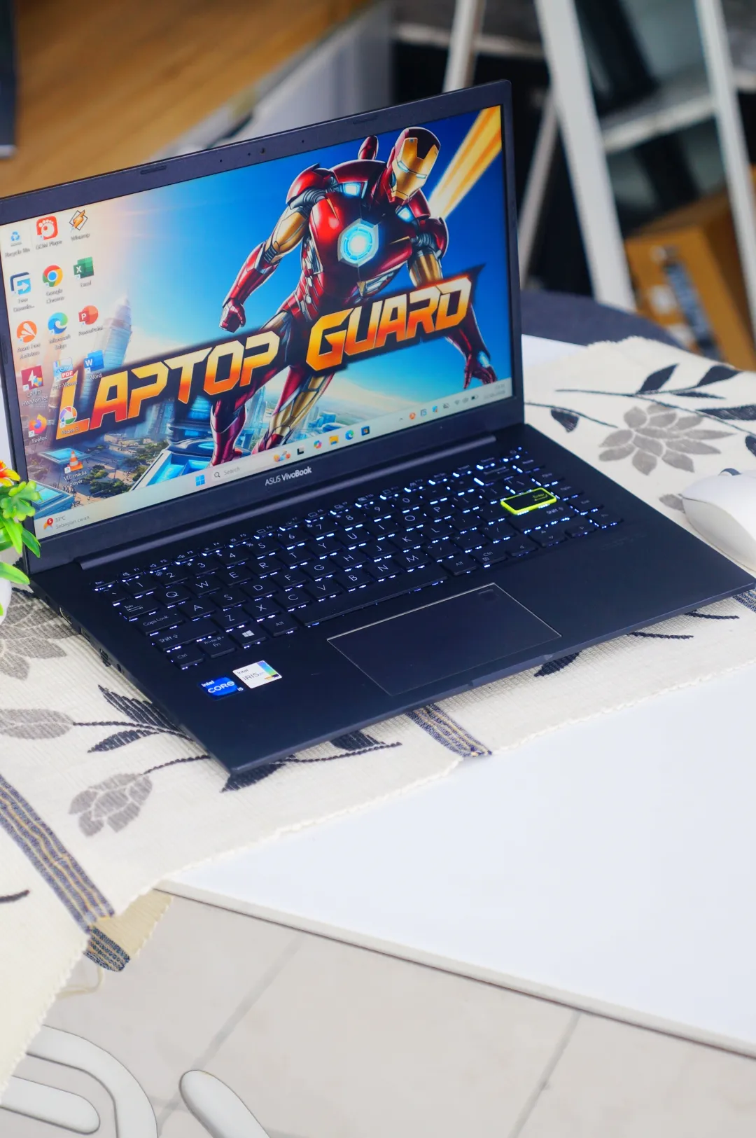 Asus VIVOBOOK K413E foto 2