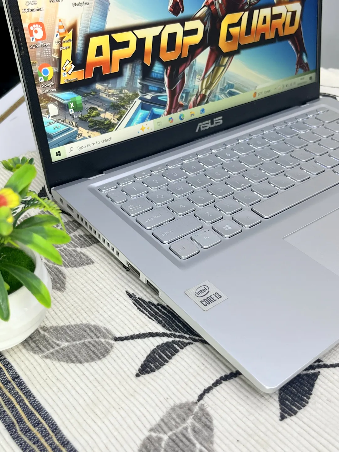 Asus VIVOBOOK A416J foto 2