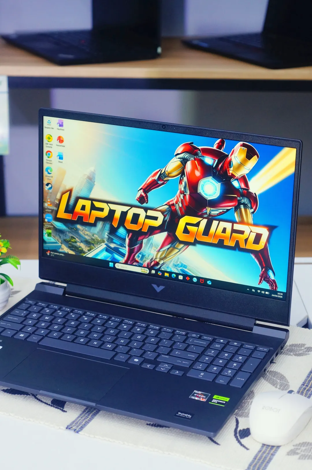 HP VICTUS 15-fb3744AX foto 2