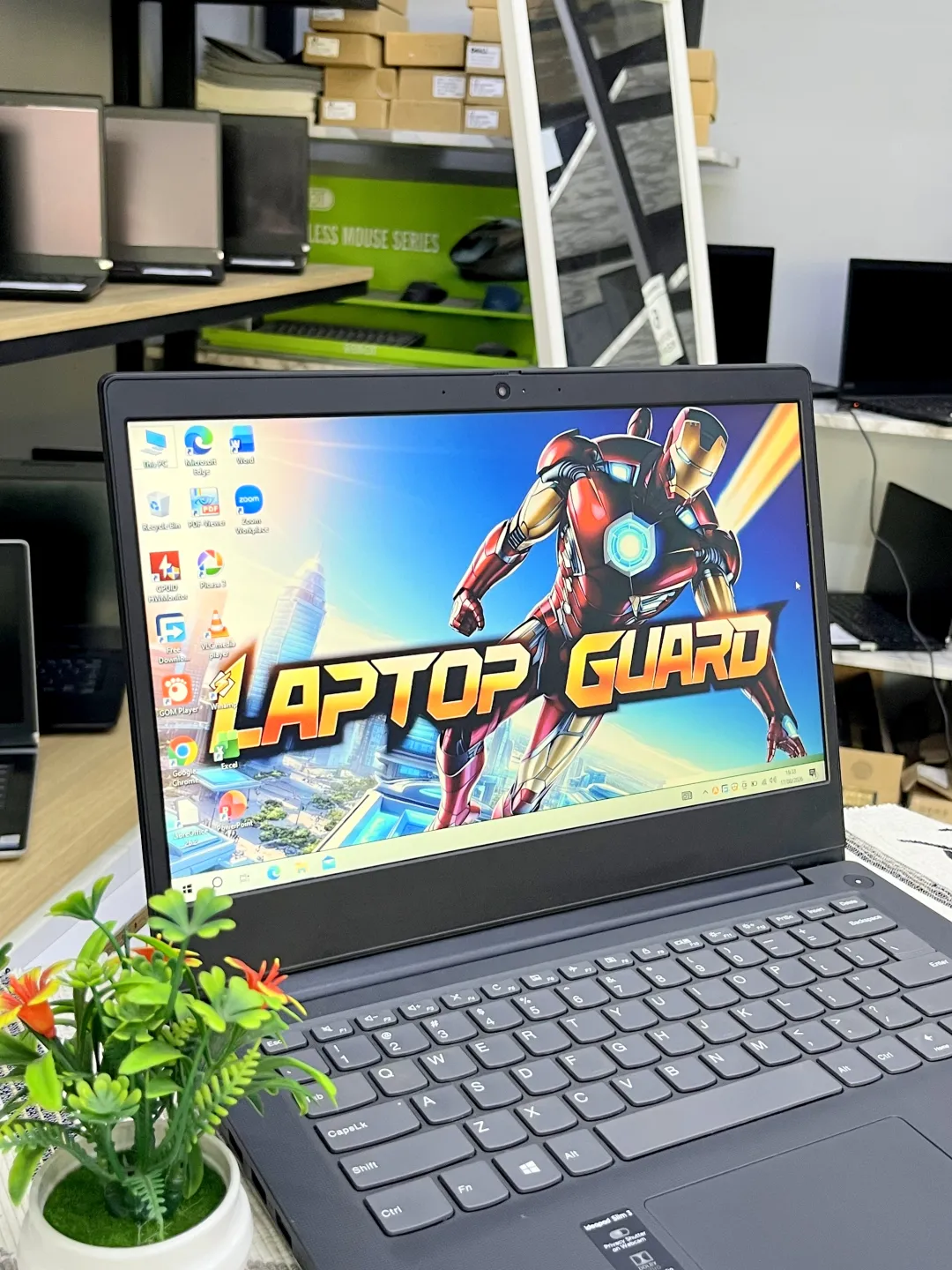 Lenovo IDEAPAD SLIM 3 foto 2