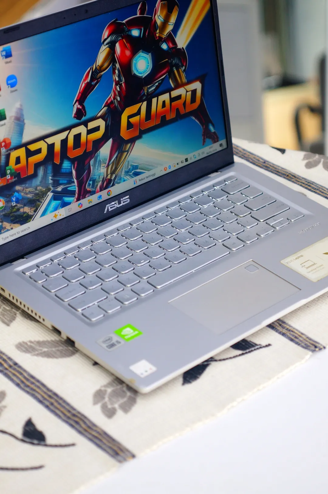 Asus A416J foto 2