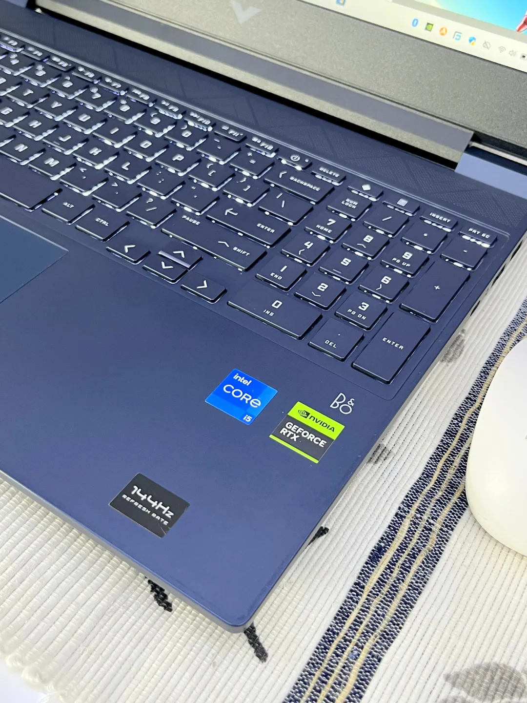HP VICTUS 15 foto 2
