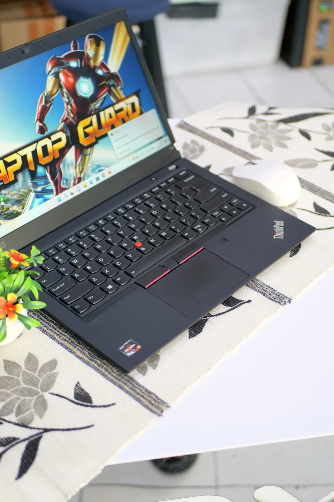 Lenovo THINKPAD T14 G1 foto 2