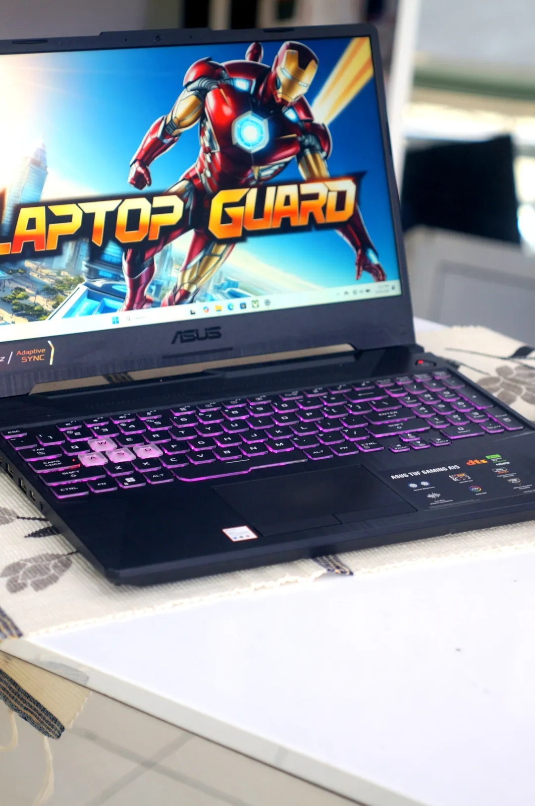 Asus TUF GAMING A15 FA506N foto 2