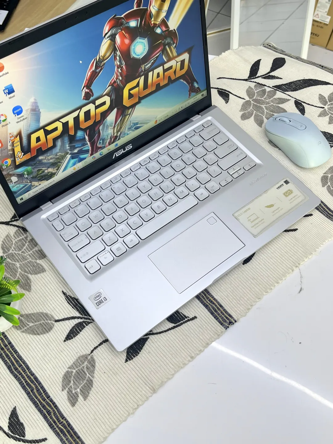 Asus VIVOBOOK A416J foto 3