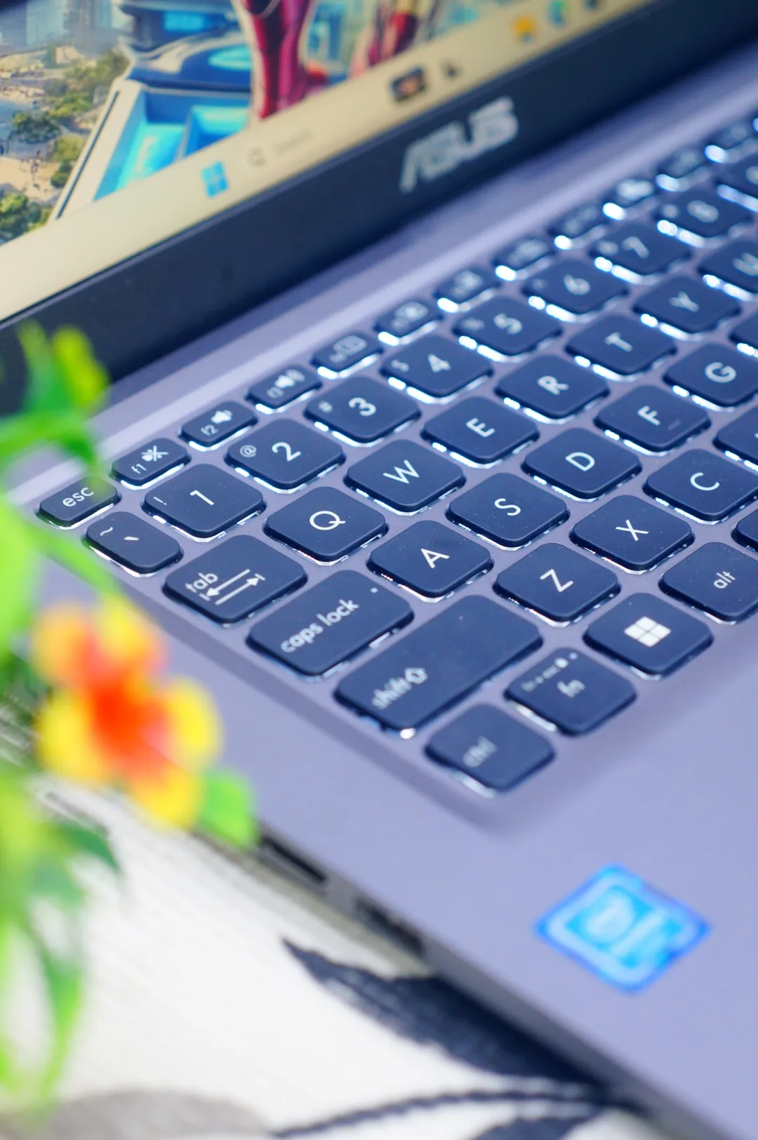 Asus A416M foto 3