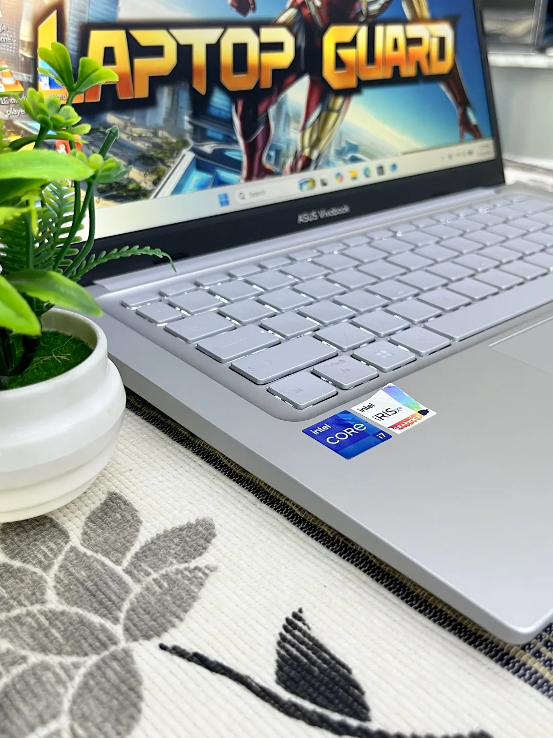Asus VIVOBOOK A1404V foto 3