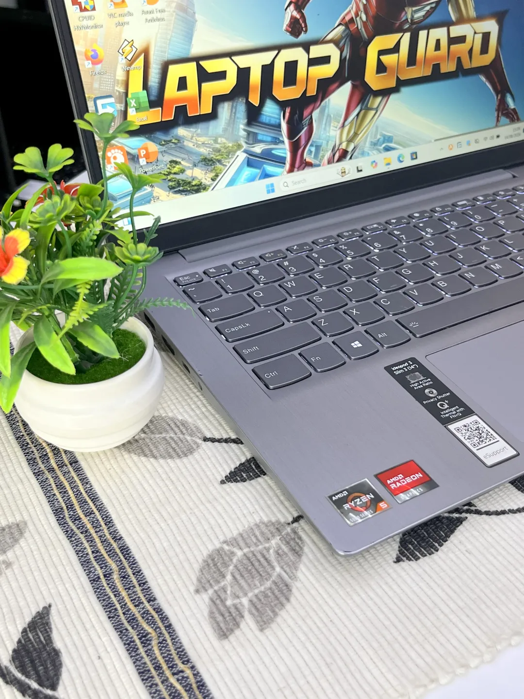 Lenovo IDEAPAD 3 14ACL6 foto 3