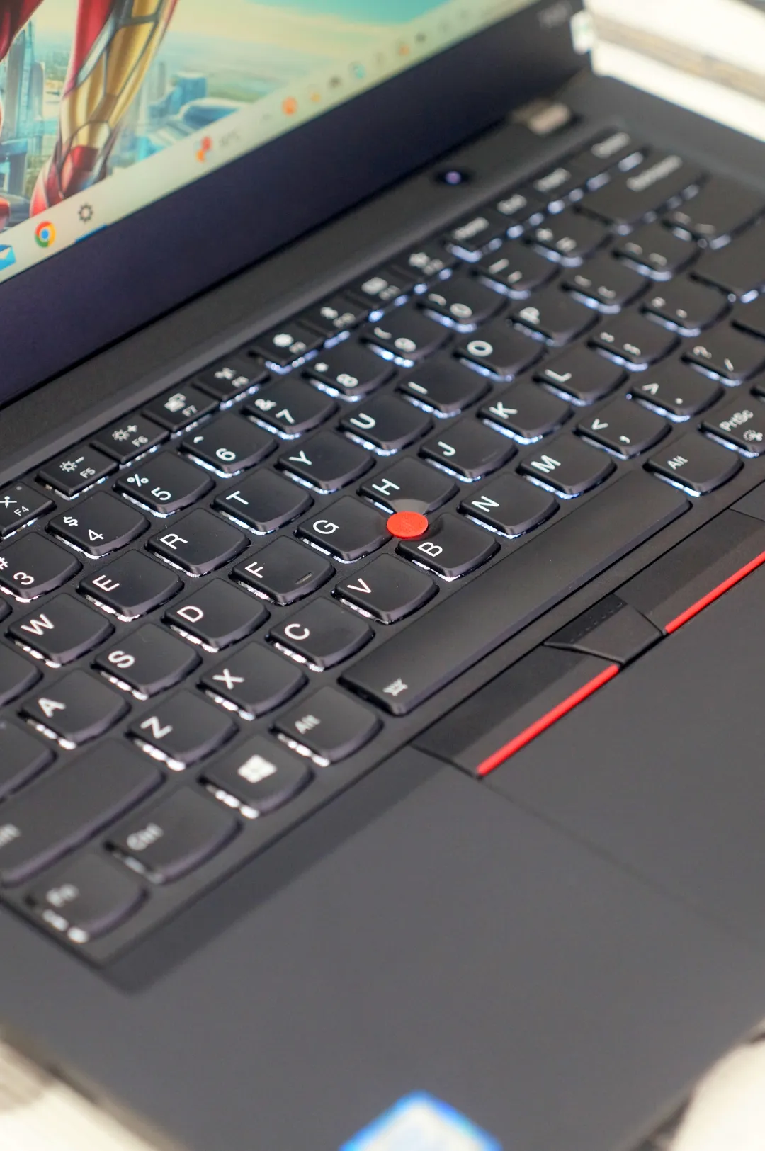 LENOVO THINKPAD T490 foto 3