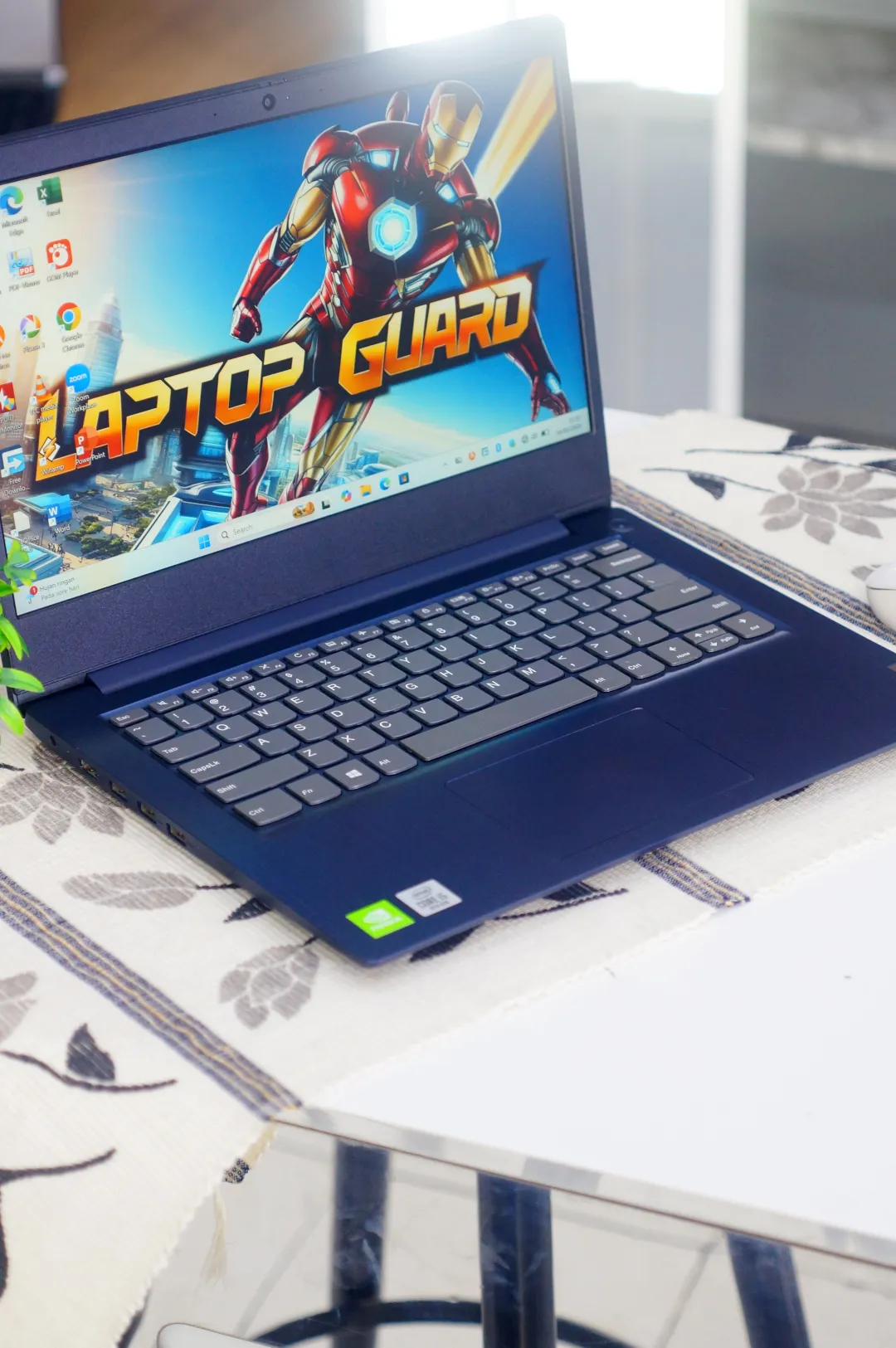 Lenovo IDEAPAD SLIM 3 foto 3