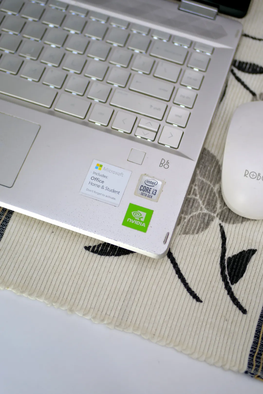 HP PAVILION X360 TOUCHSREEN foto 3