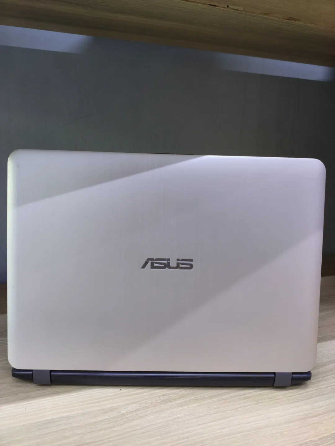 ASUS VIVOBOOK A407UR A407UR foto 3