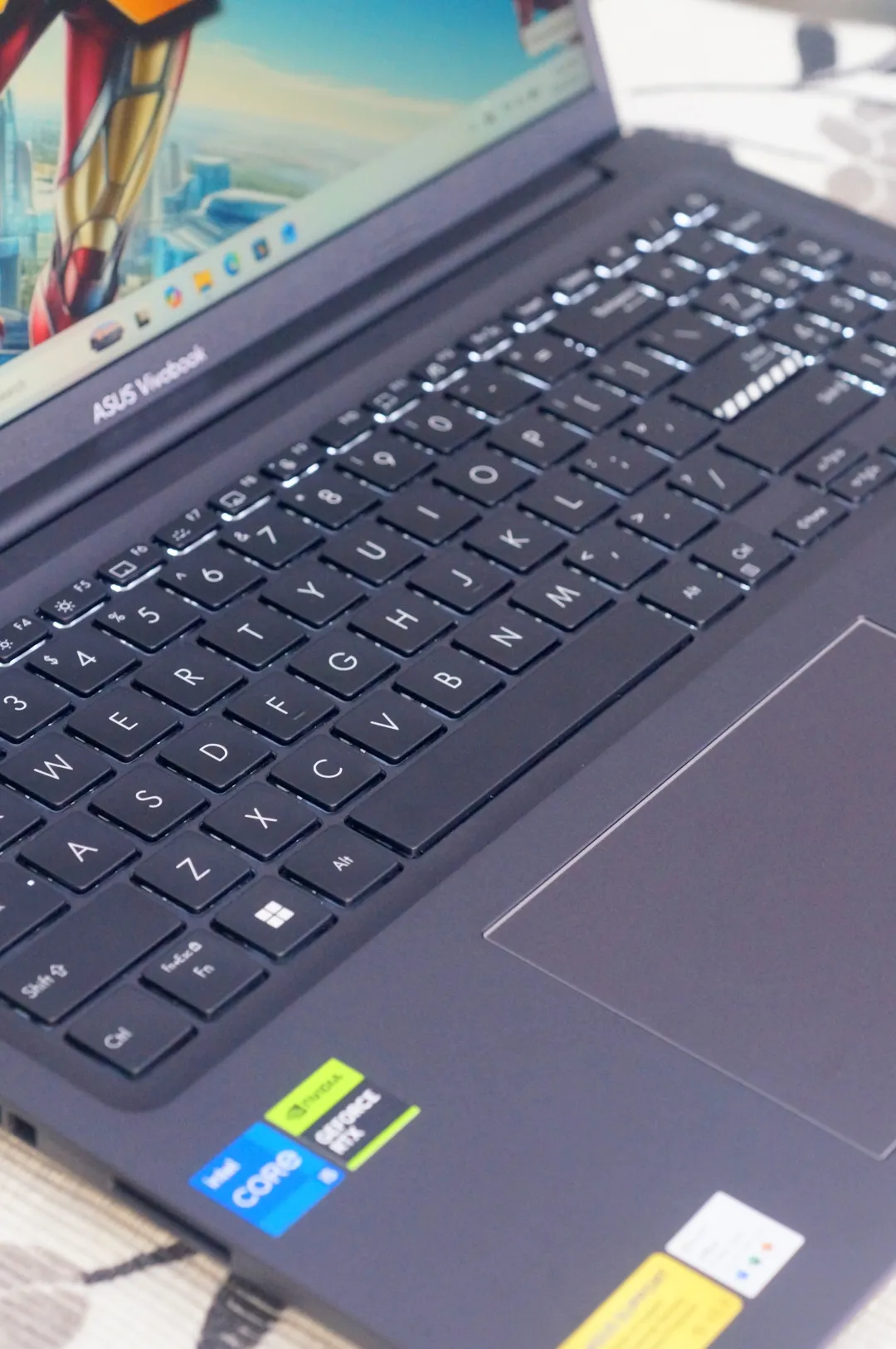 Asus VIVOBOOK 16X foto 3