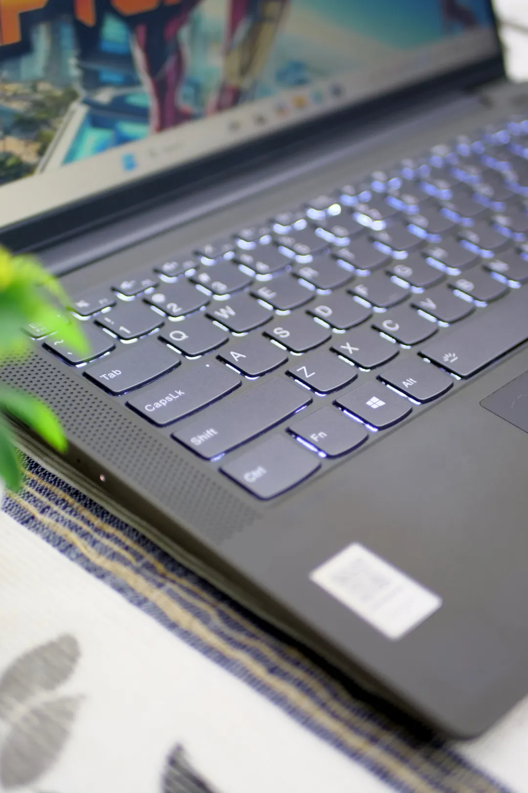 Lenovo IDEAPAD 5 14ALC05 foto 3