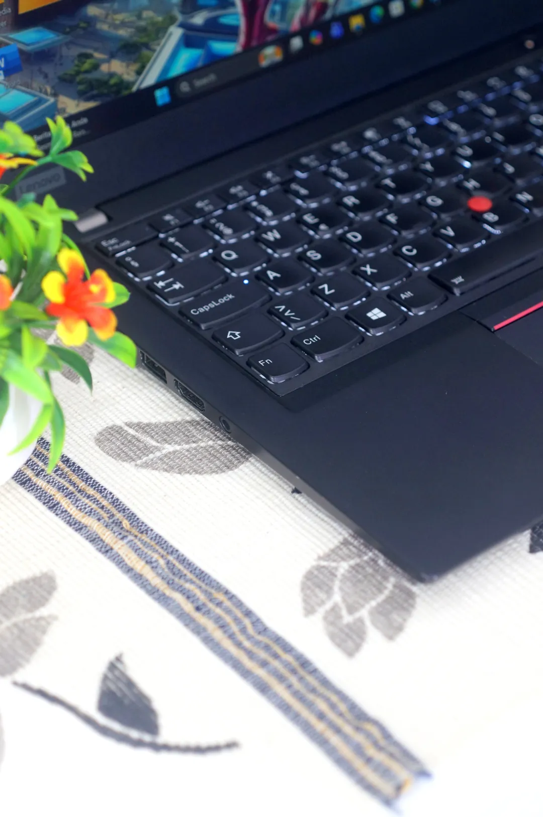 LENOVO THINKPAD X13 foto 3