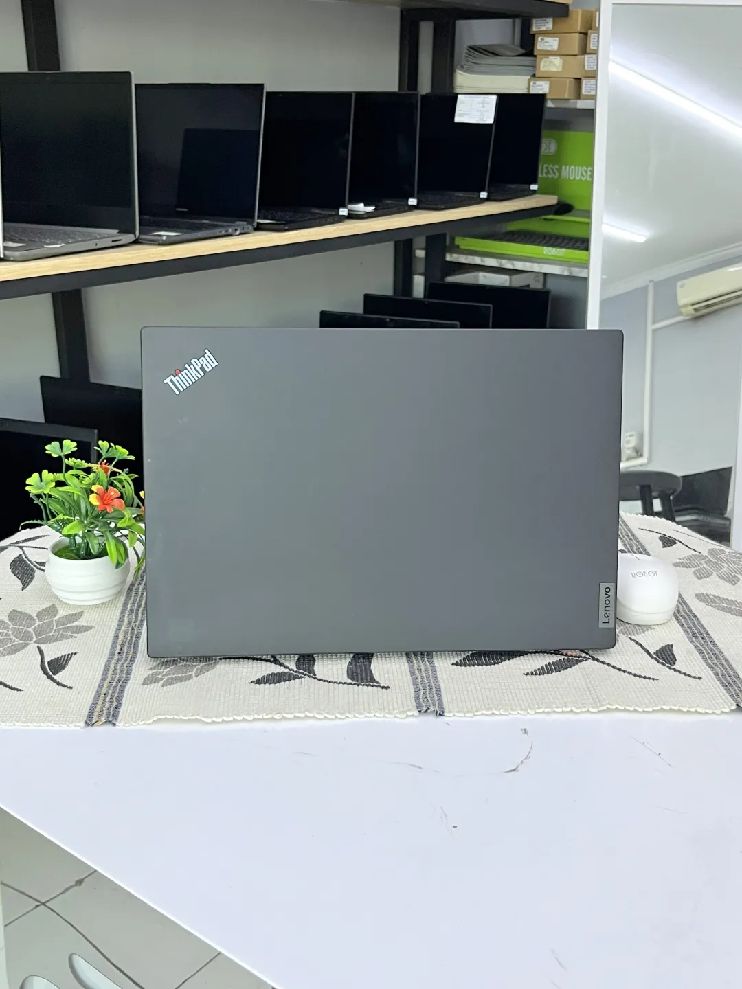 Lenovo THINKPAD T14S TOUCHSCREEN foto 4
