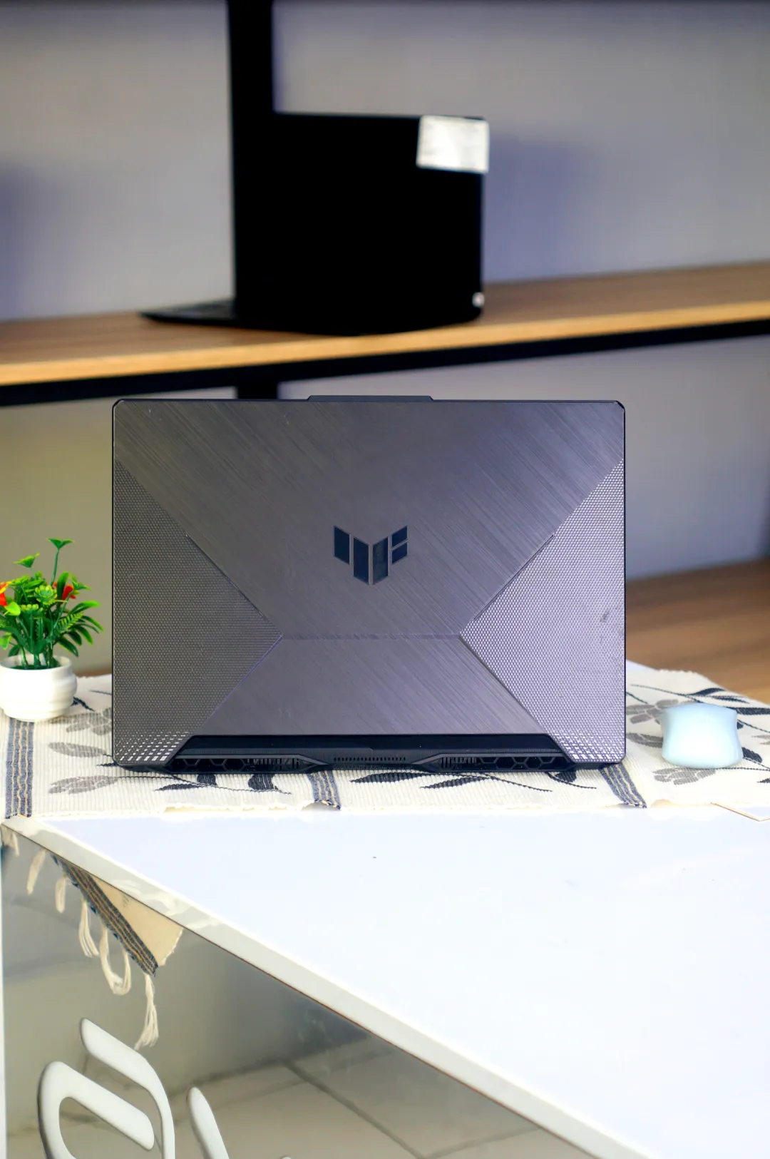 Asus TUF GAMING A15 FA506N foto 4