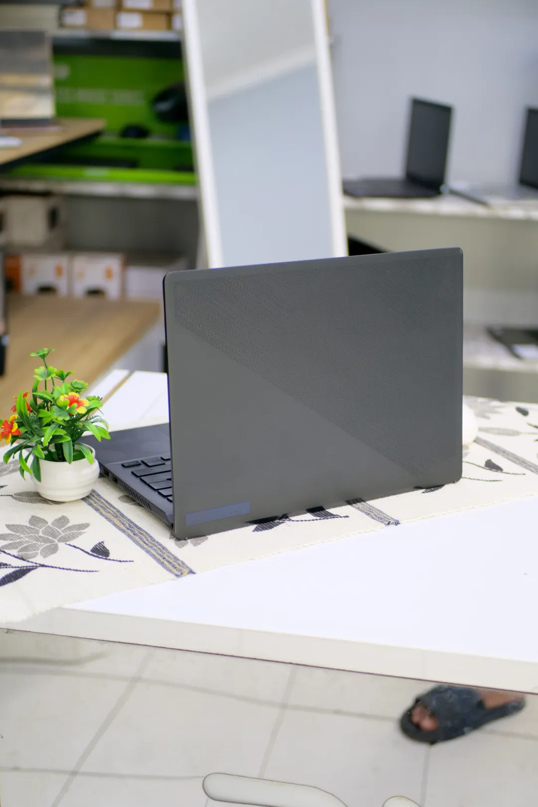 Asus ROG ZEPHYRUS GA402N foto 4