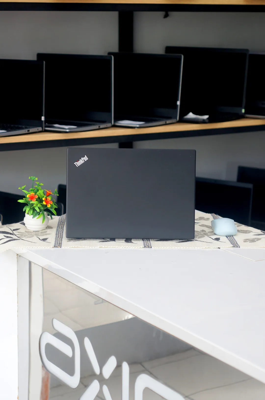 Lenovo THINKPAD X13 TOUCHSCREEN foto 4