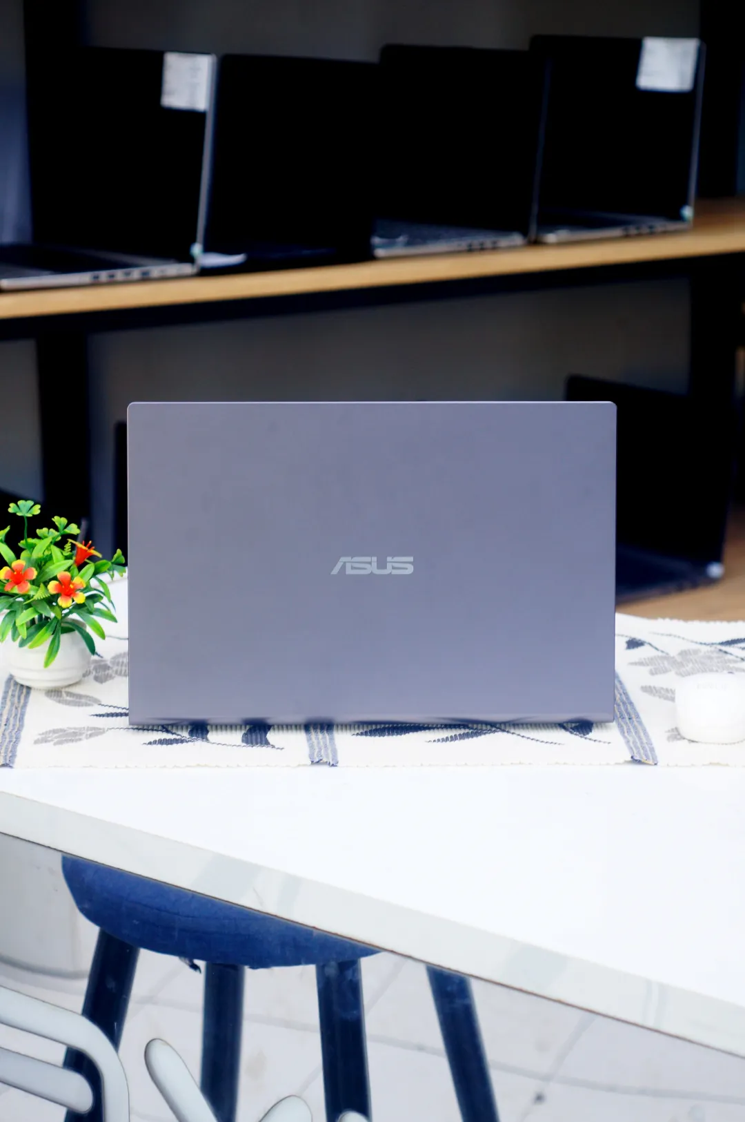 Asus A416M foto 4