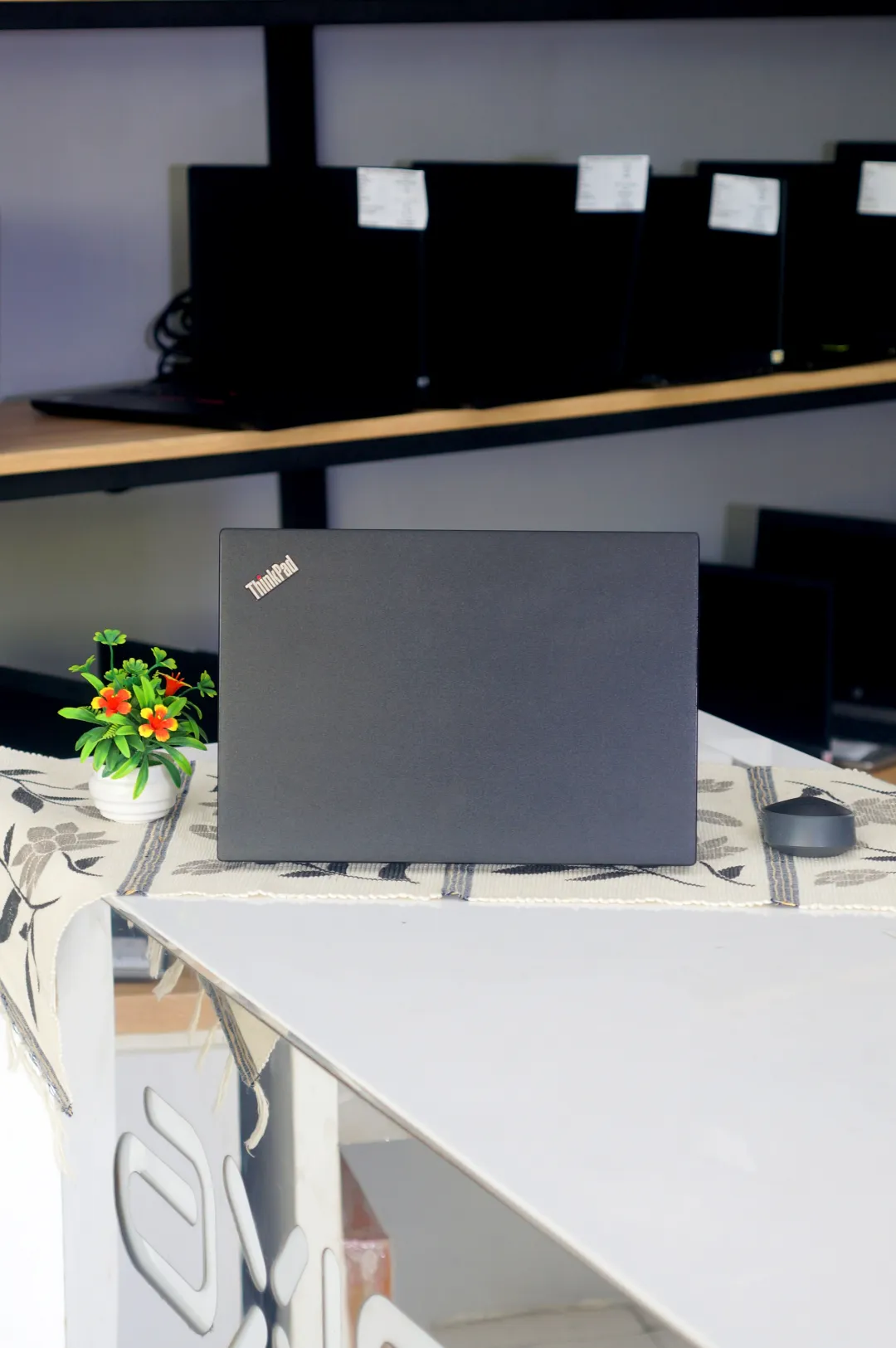 LENOVO THINKPAD X13 foto 4