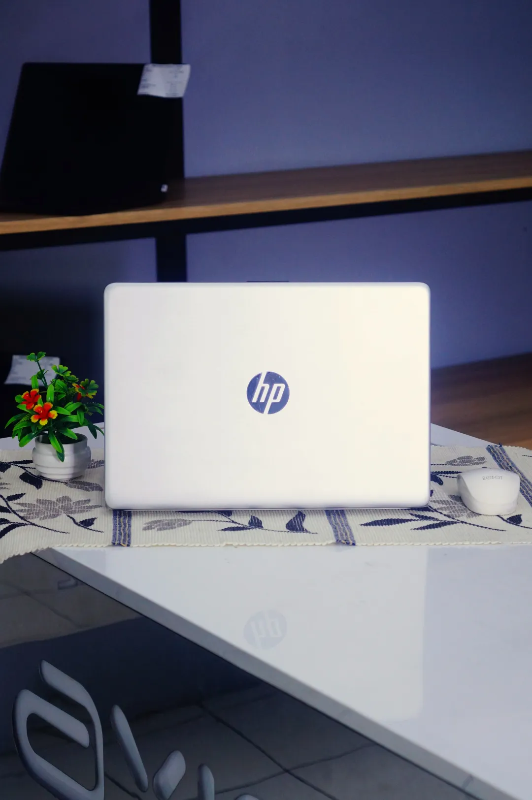 HP 14s-CF1046TU foto 4