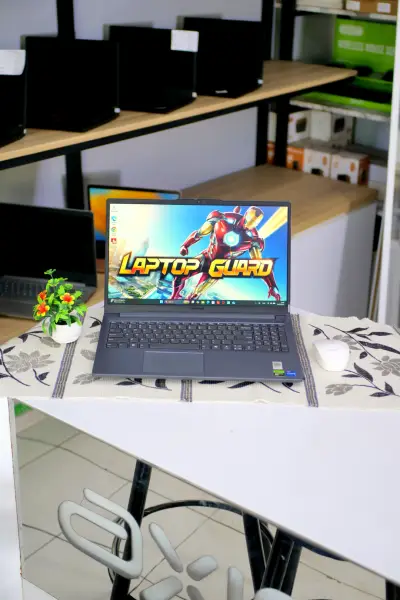 Laptop LENOVO LOQ 15IAX9E INTEL CORE I7-12650HX 12GB 1TB second di Jogja