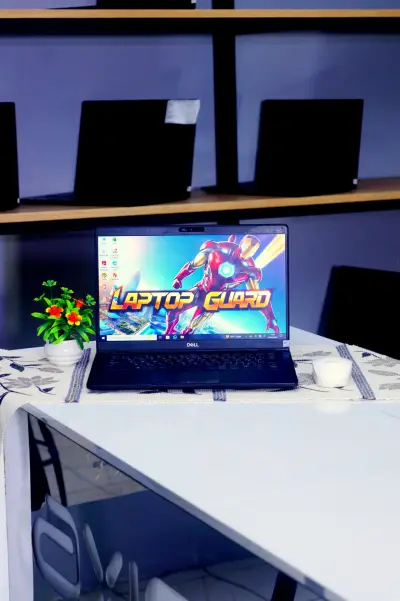 Laptop DELL LATITTUDE 5300 INTEL CORE i5-8365U 8GB DDR4 SSD 256GB second di Jogja