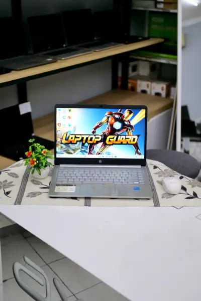 Laptop HP 14 DQ2043CL INTEL CORE I3-1125G4 RAM 8GB SSD 256GB second di Jogja