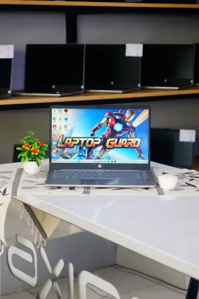 Laptop HP 14 EM0014AU AMD RYZEN 3 7320U RAM 8GB SSD NVME 512GB second di Jogja