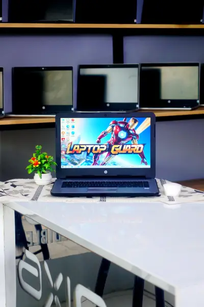 Laptop HP 348 G4 INTEL CORE i3-7020U 8GB SSD 240GB second di Jogja