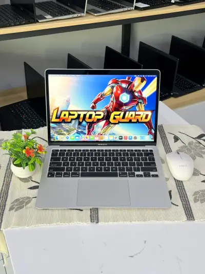Laptop MACBOOK AIR M1 2020 APPLE M1 RAM 8GB SSD 256GB second di Jogja