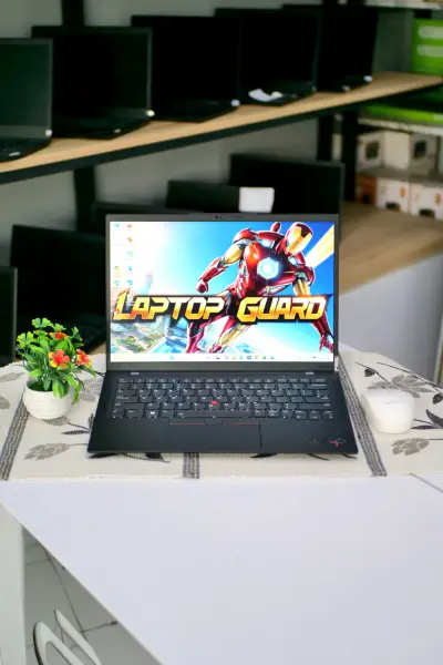 Laptop LENOVO THINKPAD X1 CARBON GEN 10 INTEL CORE I7-1255U 16GB SSD 256GB second di Jogja